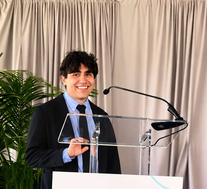 Photo of Armando Espinosa, Founder of epiiT